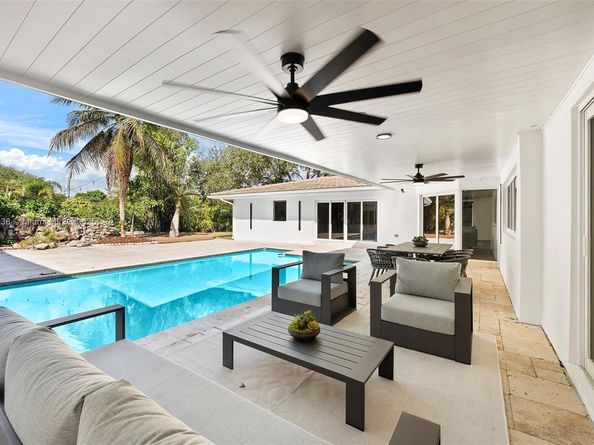 13150 SW 69th Ave, Pinecrest FL 33156