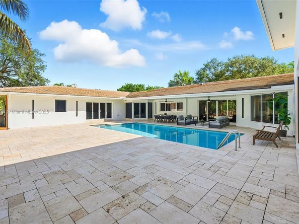 13150 SW 69th Ave, Pinecrest FL 33156