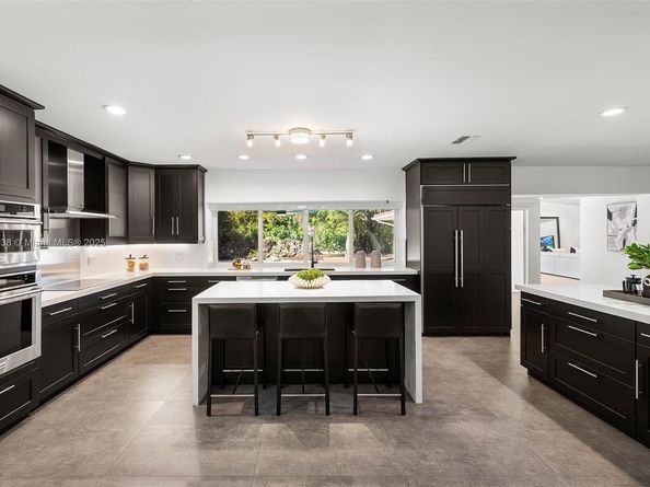 13150 SW 69th Ave, Pinecrest FL 33156