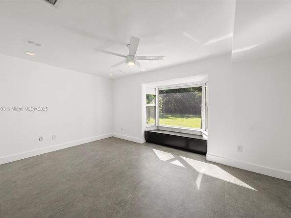 13150 SW 69th Ave, Pinecrest FL 33156