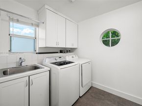 13150 SW 69th Ave, Pinecrest FL 33156