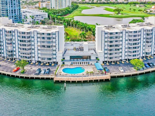 200 Diplomat Pkwy 721, Hallandale Beach FL 33009