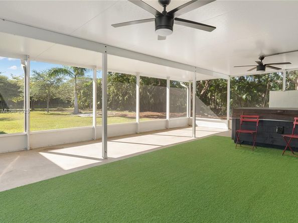 6231 SW 188th Ave, Southwest Ranches FL 33332