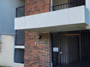 9000 SW 24th St 14C, Miami FL 33165