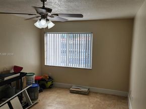 9000 SW 24th St 14C, Miami FL 33165