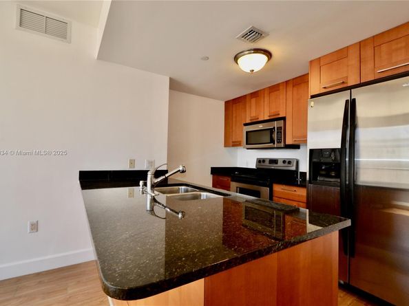 4100 Salzedo St 919, Coral Gables FL 33146
