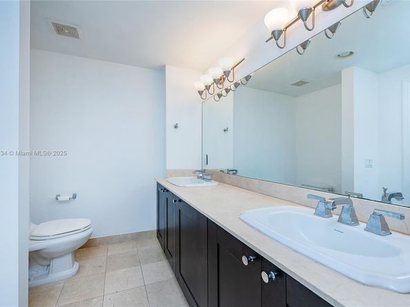4100 Salzedo St 919, Coral Gables FL 33146