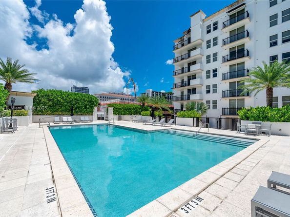 4100 Salzedo St 919, Coral Gables FL 33146