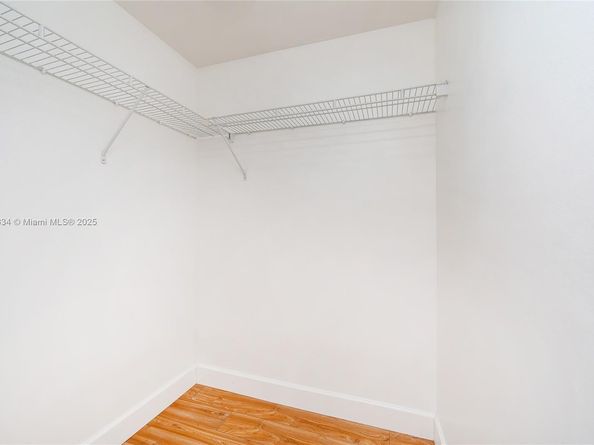 4100 Salzedo St 919, Coral Gables FL 33146