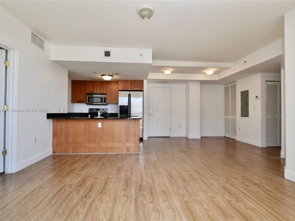 4100 Salzedo St 919, Coral Gables FL 33146