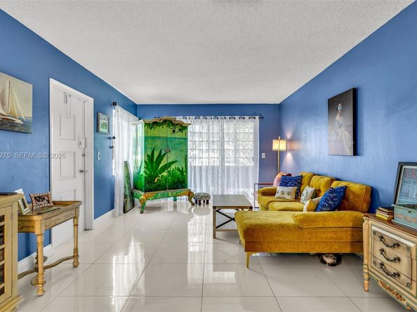 1400 S 19th Ave 1, Hollywood FL 33020