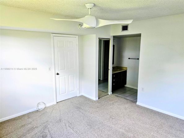 6085 Balboa Cir 403, Boca Raton FL 33433