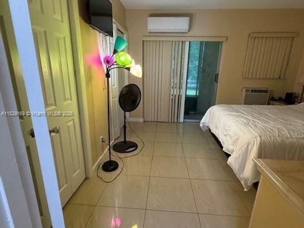 55 NW 204th St 10, Miami Gardens FL 33169