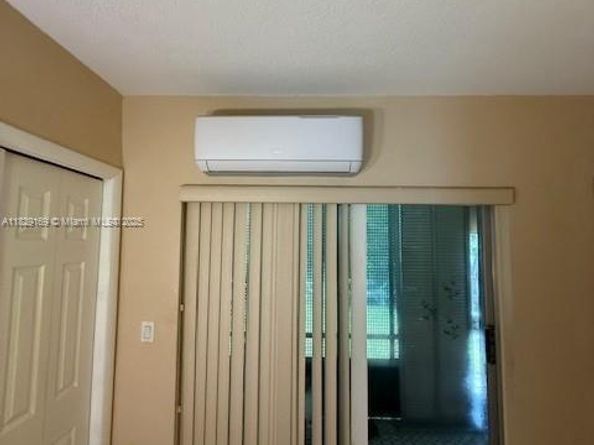 55 NW 204th St 10, Miami Gardens FL 33169