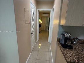 55 NW 204th St 10, Miami Gardens FL 33169