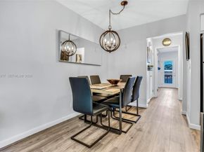 901 SW 11th Ave 17H, Hallandale Beach FL 33009