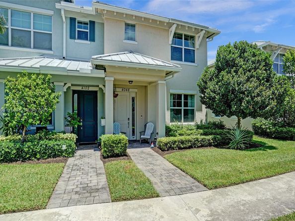 4046 Long Leaf Ln, Hollywood FL 33021