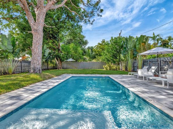 1315 NE 16th Ave, Fort Lauderdale FL 33304