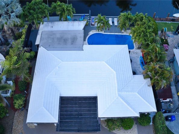 1621 NE 63rd Ct, Fort Lauderdale FL 33334