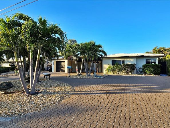 1621 NE 63rd Ct, Fort Lauderdale FL 33334