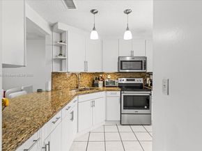 10014 Hammocks Blvd 2044, Miami FL 33196