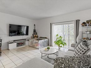 10014 Hammocks Blvd 2044, Miami FL 33196