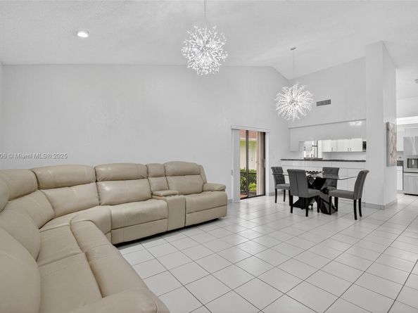 16791 Boca Delray Dr, Delray Beach FL 33484
