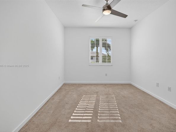 17606 SW 149th Pl 17606, Miami FL 33187
