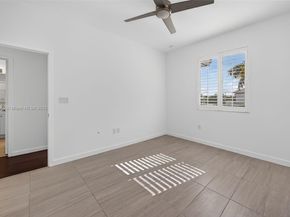17606 SW 149th Pl 17606, Miami FL 33187
