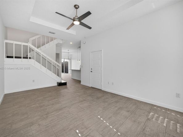 17606 SW 149th Pl 17606, Miami FL 33187