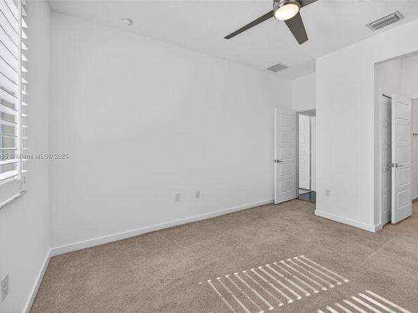 17606 SW 149th Pl 17606, Miami FL 33187