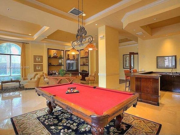 Undisclosed Address #A11733638, West Palm Beach FL 33401
