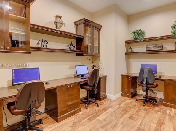 Undisclosed Address #A11733638, West Palm Beach FL 33401