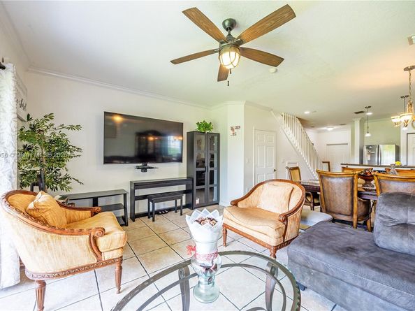 3680 NW 29th Ct, Lauderdale Lakes FL 33311