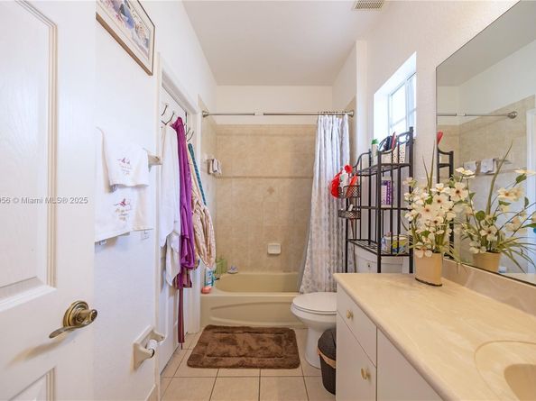 3680 NW 29th Ct, Lauderdale Lakes FL 33311