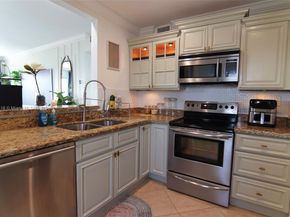 1130 11th St 6A, Miami Beach FL 33139