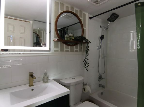 1130 11th St 6A, Miami Beach FL 33139