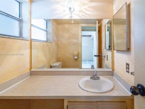 8205 NW 61st St B209, Tamarac FL 33321