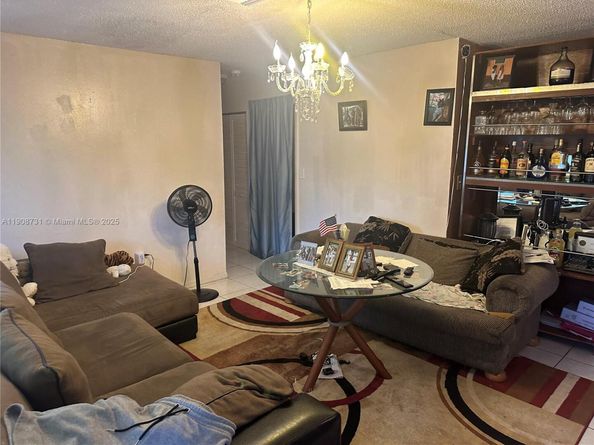 15151 Railroad Dr, Miami Gardens FL 33054