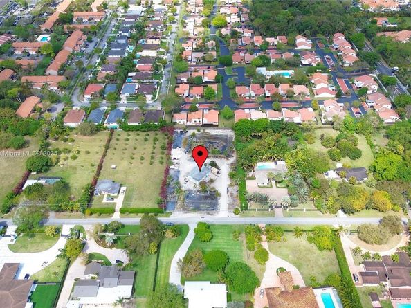 11295 SW 93rd St, Miami FL 33176
