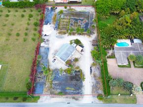 11295 SW 93rd St, Miami FL 33176