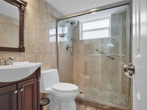 1333 E Hallandale Beach Blvd 112, Hallandale Beach FL 33009