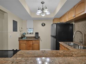 1333 E Hallandale Beach Blvd 112, Hallandale Beach FL 33009