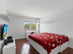 1700 NE 105th St 312, Miami Shores FL 33138