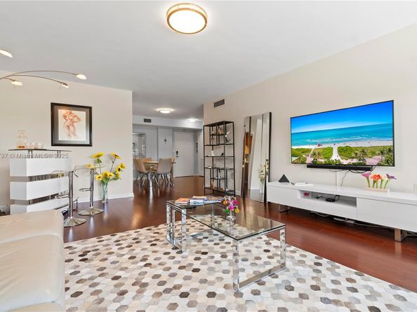 1700 NE 105th St 312, Miami Shores FL 33138