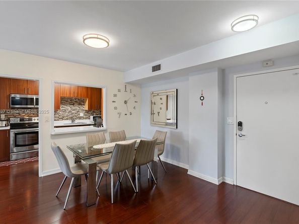 1700 NE 105th St 312, Miami Shores FL 33138