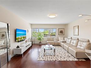 1700 NE 105th St 312, Miami Shores FL 33138