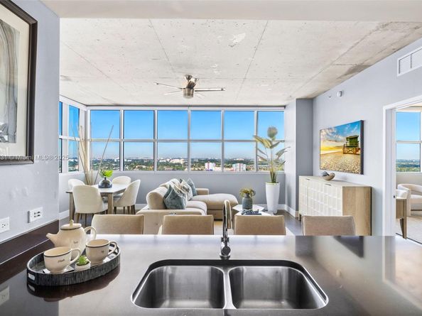 3301 NE 1st Ave H2201, Miami FL 33137