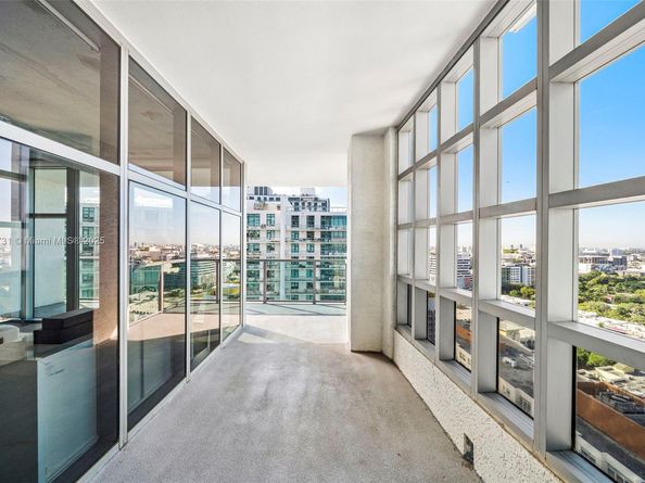 3301 NE 1st Ave H2201, Miami FL 33137