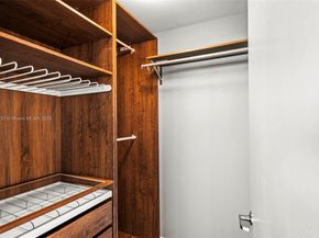 3301 NE 1st Ave H2201, Miami FL 33137